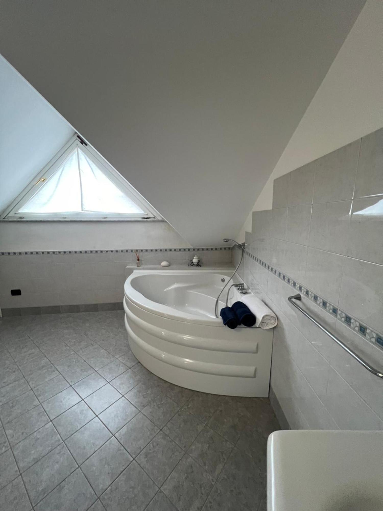 Appartement Casa I Cedri à Borgo San Dalmazzo Extérieur photo