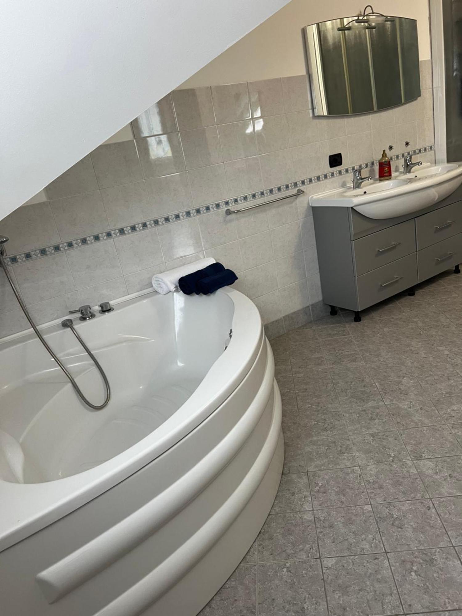 Appartement Casa I Cedri à Borgo San Dalmazzo Extérieur photo
